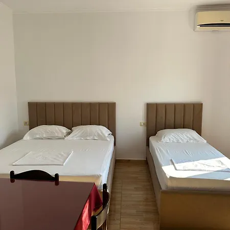 Πανσιόν Sidi Εξαμίλιο