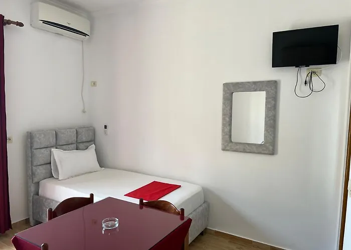 Pensión Sidi Ksamil